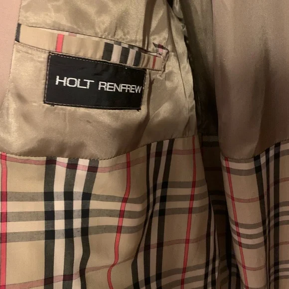 Holt Renfrew Men’s Classic Tan OverCoat - size 42 (L) - Picture 2 of 9